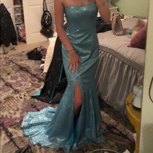 Sherri Hill blue prom dress